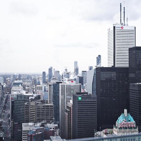 The York Boutique Suites Toronto Exteriör bild