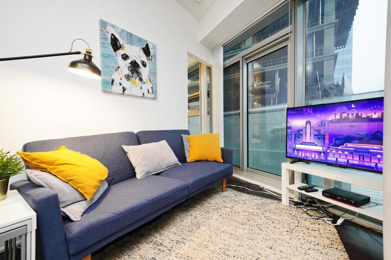 The York Boutique Suites Toronto Exteriör bild