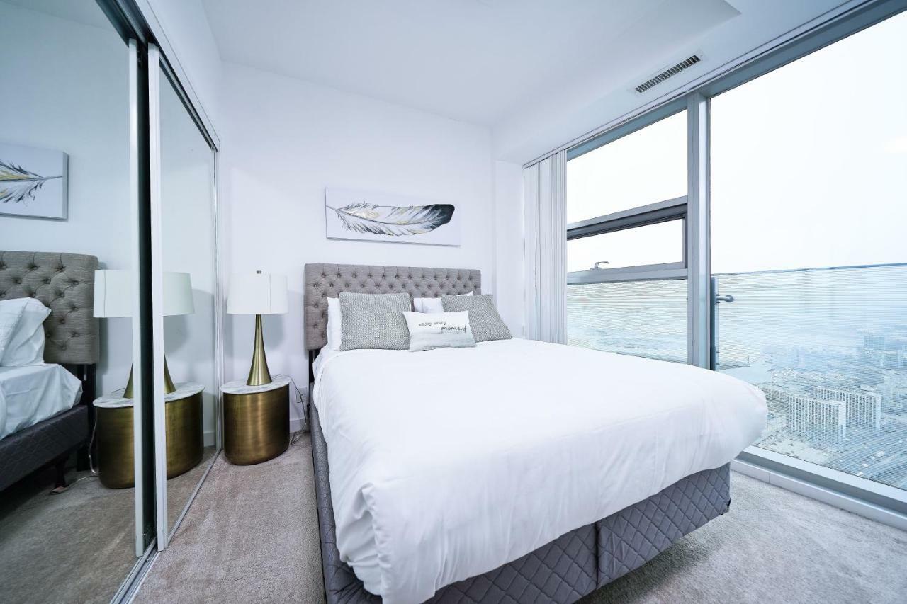 The York Boutique Suites Toronto Exteriör bild